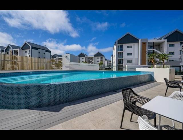 2 BEDROOM APARTMENT RENTED IN SUMMERSTRAND